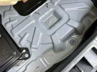 Renault Captur 1.6 E-Tech full hybrid 145 esprit Alpine - nap - pano - harman - 360cam - stuurverw - front + line + side assist picture 14