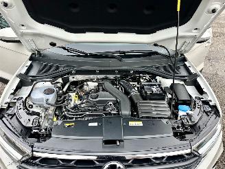 Volkswagen T-Roc Gereserveerd 1.5 TSI 150pk 7-Traps aut Life - 7dkm nap - navi - cam - virtual - front + line + park assist - keyless picture 70