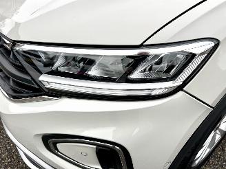 Volkswagen T-Roc Gereserveerd 1.5 TSI 150pk 7-Traps aut Life - 7dkm nap - navi - cam - virtual - front + line + park assist - keyless picture 79