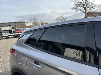 Opel Grandland X 1.2 Turbo 131pk 6-bak Online Edition - nap - navi - clima - cruise - pdc v+a - carplay - privacy glass picture 95