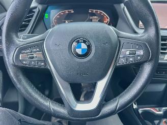 BMW 1-serie 118i 136pk 7-Traps aut High Exe - nap - virtual - nav - cam - front + line + park assist - leer + stoelverw - sfeerverl picture 35