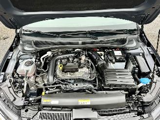 Volkswagen Polo 1.0 TSI 95pk Style 5drs - nap - iq full led - virtual - clima - cruise - acc - front + line assist - facelift picture 83