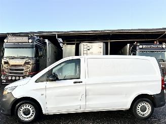 dañado vehículos comerciales Mercedes Vito 114 CDI 136pk 7-traps aut + f1 euro.6 - nap - 2019/5