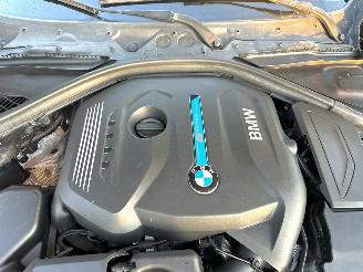 BMW 3-serie 330e 245pk 8-traps aut + f1 high exe - 112dkm nap - harman  - stuur + stoelverw v+a - 360cam - head up - elektr rollo picture 58