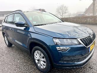 Skoda Karoq 1.5 TSI 150pk 7-Traps aut Bus.Edition - nap - navi - stoelverw - pdc - front assist - keyless - inkl trekh picture 3