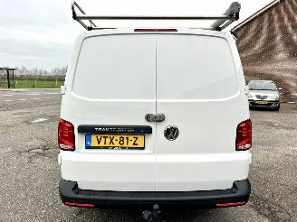 Volkswagen Transporter 2.0 TDI L1/H1 Comfortl - 37dkm nap - airco - cruise - pdc - trekh - klapdeuren - imperiaal - facelift model picture 6