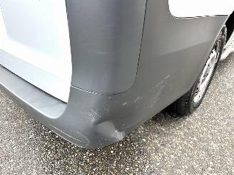 Mercedes Vito Tourer 110 CDI 102pk extra lang 9 Pers - nap - 1e eig - airco - cruise - getint glas - privacy glass - side bars picture 12