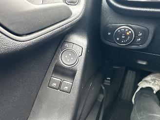 Ford Fiesta 1.0 EcoBoost Connected 5drs - 69dkm nap - navi - line + park assist - pdc v+a - airco - cruise - rijdbaar picture 25