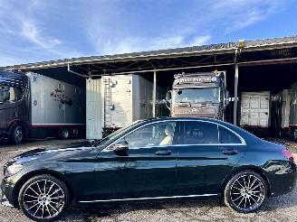 Schadeauto Mercedes C-klasse 220d Business Solution 2019/1