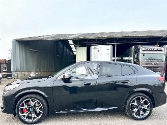 krockskadad bil auto BMW iX2 eDrive20 67kWh 204pk aut M-Sport 2024/5