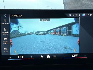 BMW iX2 eDrive20 67kWh 204pk aut M-Sport - nap - pano - 1e eig - 20 inch - harman/kardon - widescreen picture 39