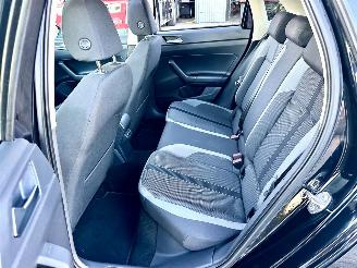 Volkswagen Polo 1.0 TSI 95pk Highline 5drs - nap - pano - virtual - acc - front assist - sfeerverl - sportonderstel picture 62