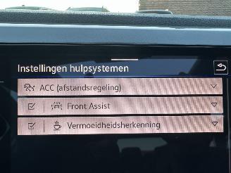 Volkswagen Polo 1.0 TSI 95pk Highline 5drs - nap - pano - virtual - acc - front assist - sfeerverl - sportonderstel picture 19