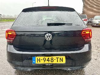 Volkswagen Polo Gereserveerd 1.0 TSI 95pk aut + f1 Highline - nap - pano - sfeerverl - virtual - acc - front assist - carplay - pdc v+a picture 94