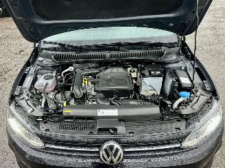 Volkswagen Polo Gereserveerd 1.0 TSI 95pk aut + f1 Highline - nap - pano - sfeerverl - virtual - acc - front assist - carplay - pdc v+a picture 67
