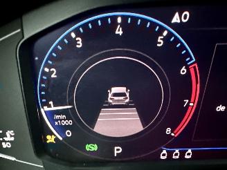 Volkswagen Polo Gereserveerd 1.0 TSI 95pk aut + f1 Highline - nap - pano - sfeerverl - virtual - acc - front assist - carplay - pdc v+a picture 33