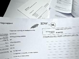 Volkswagen Polo Gereserveerd 1.0 TSI 95pk aut + f1 Highline - nap - pano - sfeerverl - virtual - acc - front assist - carplay - pdc v+a picture 26