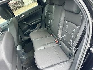 Volkswagen Polo Gereserveerd 1.0 TSI 95pk aut + f1 Highline - nap - pano - sfeerverl - virtual - acc - front assist - carplay - pdc v+a picture 63