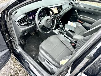 Volkswagen Polo Gereserveerd 1.0 TSI 95pk aut + f1 Highline - nap - pano - sfeerverl - virtual - acc - front assist - carplay - pdc v+a picture 16