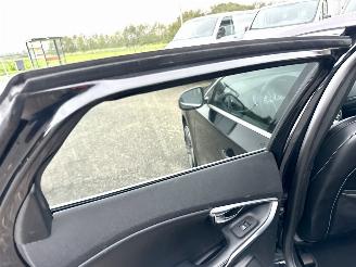 Volvo V-40 Gereserveerd 2.0 D4 230pk 6-bak R-Design - xenon - getuned - leer - navi - stoelverw - lmv - memory pakket picture 47