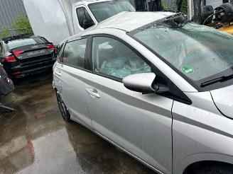 Hyundai I-20 1.0 (BC3) T-GDI 74KW 5-DEURS picture 3