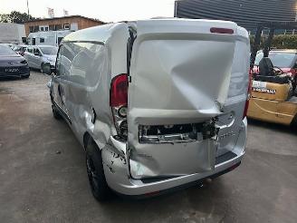 Fiat Doblo 1.6 MULTIJET SX MAXI AUTOM picture 5