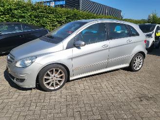 Mercedes B-klasse MB B-klasse 150 avandgarde automaat picture 2