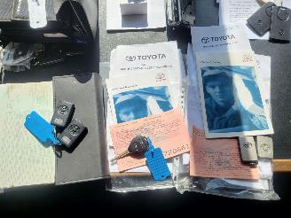 Toyota Rav-4 3X Rav-4 2.2 MET O.A  D-4d D-cat 4x4 130 Kw 1 e eigen 55000 km EXECUTIVE picture 7