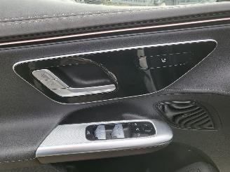 Voiture accidenté Mercedes EQE MB EQE 300 Business Line 89 kWh 620KM range 180kw 2023/2