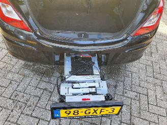 Opel Corsa AUTOMAAT Corsa 1.4-16V Cosmo VELE EXTRAS rijdbaar picture 4