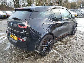 BMW i3 i3 S 120Ah 42 kWh RoadStyle Edition 1 van 1000 nwprijs € 50000.- picture 14