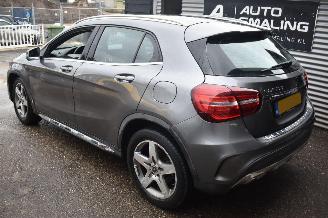Mercedes GLA Klasse 180 122Pk *Navi/Clima/Camera picture 4