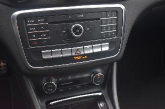 Mercedes GLA Klasse 180 122Pk *Navi/Clima/Camera picture 13