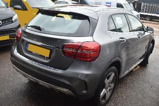 Mercedes GLA Klasse 180 122Pk *Navi/Clima/Camera picture 3