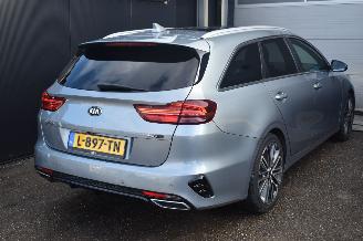 Kia Ceed Sportwagen 1.6 Crdi GT-Line 136Pk *Navi/Clima/Camera/Panorama/Stoelverwarming picture 4