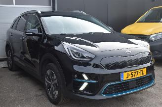 Kia Niro 64Kwh Executive line 204Pk SOH 100% 3FASE *Navi/Clima/Camera/Leder/Stoelverwarming picture 2