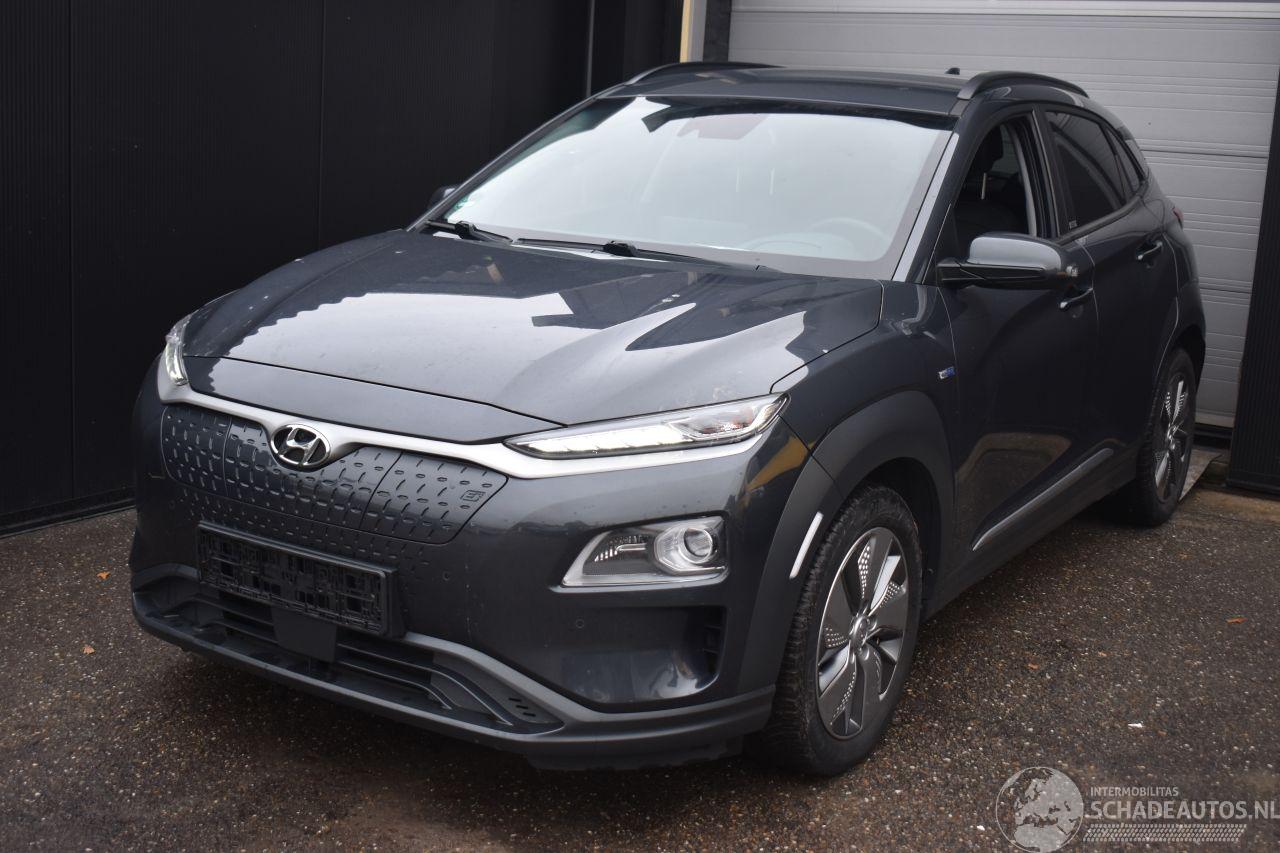Hyundai Kona 64Kwh Premium 204Pk *Navi/Clima/Camera/Leder/Stoelverwarming