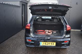 Kia Niro 64Kwh Executiveline 204Pk  SOH 100% 3FASE *Navi/Clima/Camera/Leder/Stoelverwarming picture 10