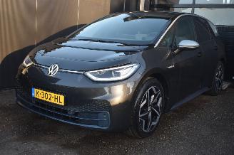 krockskadad bil auto Volkswagen ID.3 58Kwh first Plus 204Pk 3FASE *Navi/Clima/Camera/Stoelverwarming 2020/12