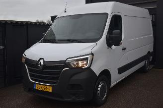 Renault Master 2.3 Dci T35 L2H2 Comfort 135Pk *Navi/Airco/Camera 2022/12
