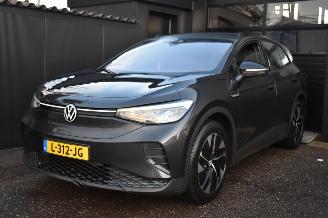 Damaged car Volkswagen ID.4 77Kwh Life 204Pk 3FASE *Navi/Clima/Stoelverwarming 2021/6