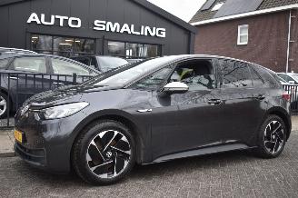 skadebil auto Volkswagen ID.3 58Kwh First 204Pk 3FASE *Navi/Clima/Stoelverwarming 2020/11