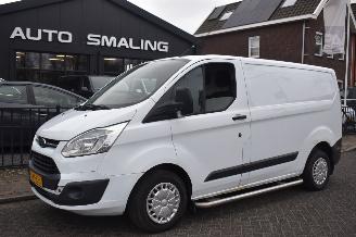 Schade bestelwagen Ford Transit 2.2 Custom 125Pk L1H2 *Airco 2014/10