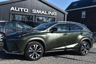Coche accidentado Lexus NX 300h 2.5 AWD Ultimate Edition 155Pk *Navi/Clima/Camera/Stoelverwarming 2021/10