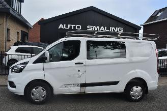 Schade bestelwagen Ford Transit Custom 2.0 Tdci 280 L1H1 Trend Dubbel Cabine 105Pk *Airco 2021/10