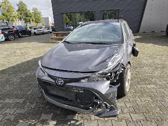 Toyota Corolla 1.8 HYBR picture 8