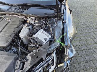 Audi A6 2.0 TDi Hybr Limou / S-Line / 52.dkm picture 15