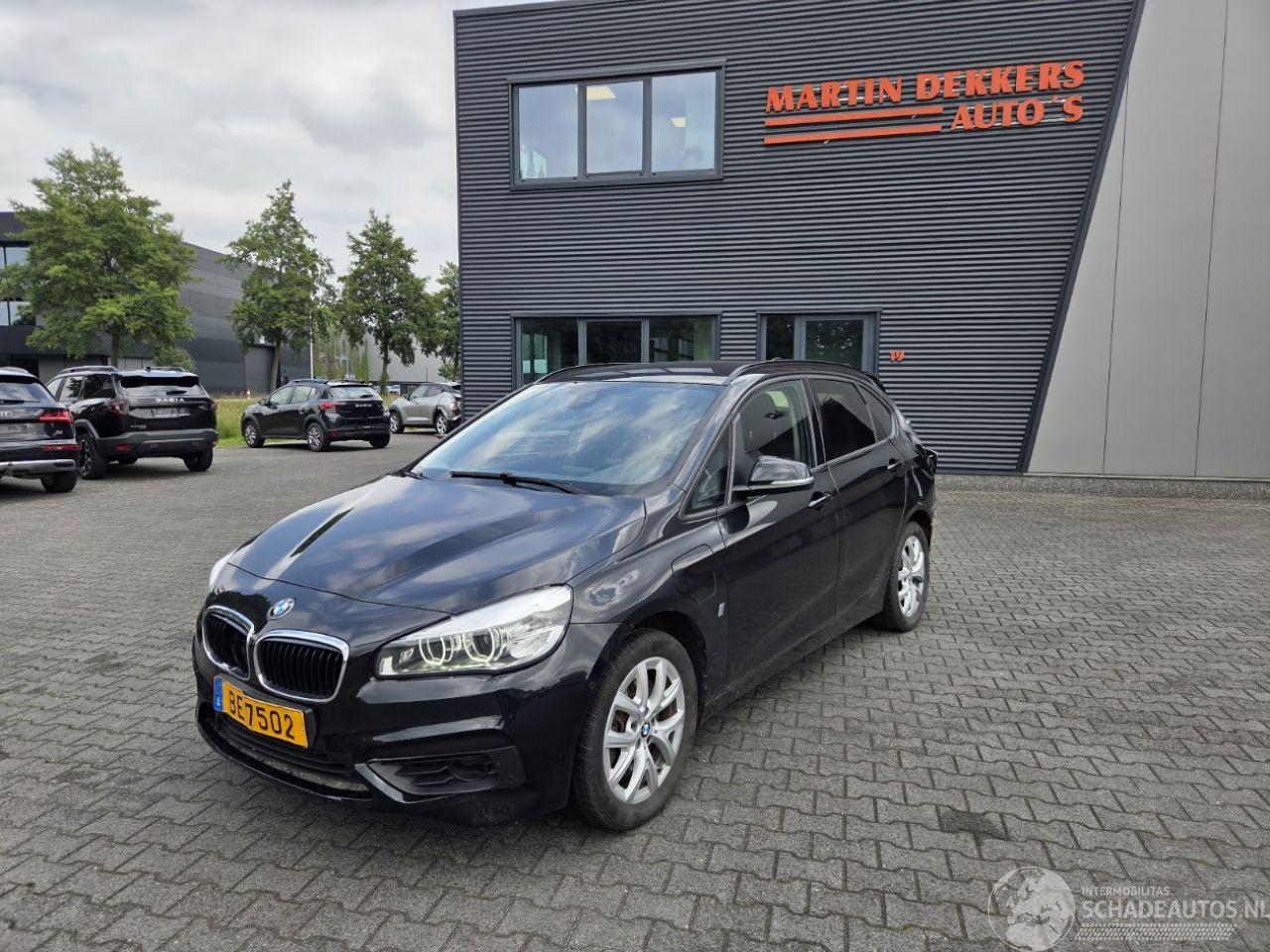 BMW 2-serie 225e iPerformance xDrive / 64 dkm