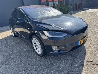 skadebil auto Tesla Model X 90D Base 6persoons/autopilot/volleder/nap 2017/9