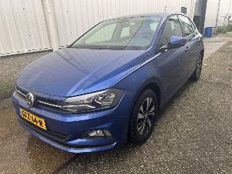uszkodzony samochody osobowe Volkswagen Polo 1.6 TDI Highline/automaat/airco 2020/7